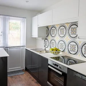 Isca House, Private Garden, Close To Center, The Quay, Free Wifi Holiday home Exeter